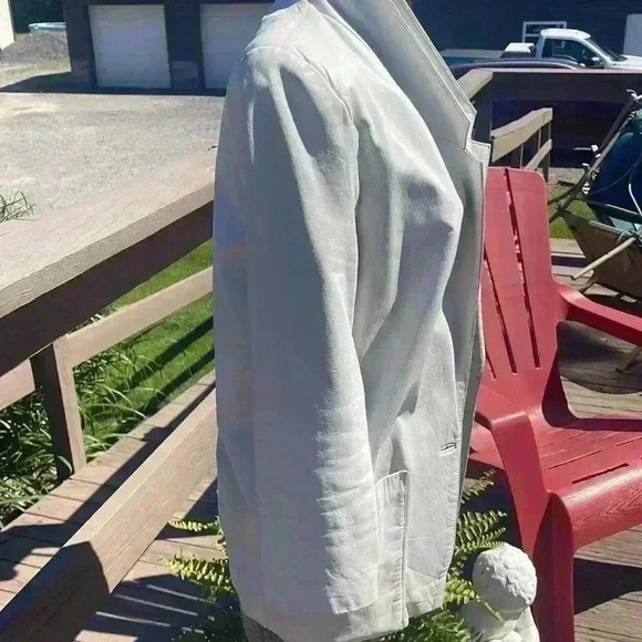 Vintage women’s New York, 50% nylon and 50% acetate blazer. - Picture 4 of 10